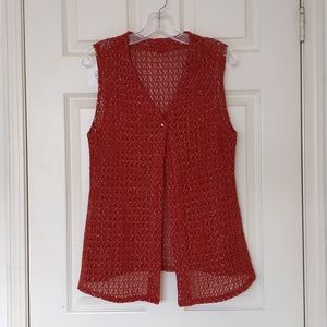 NWOT. Lightweight Knitted Fabric Vest with sparkling.